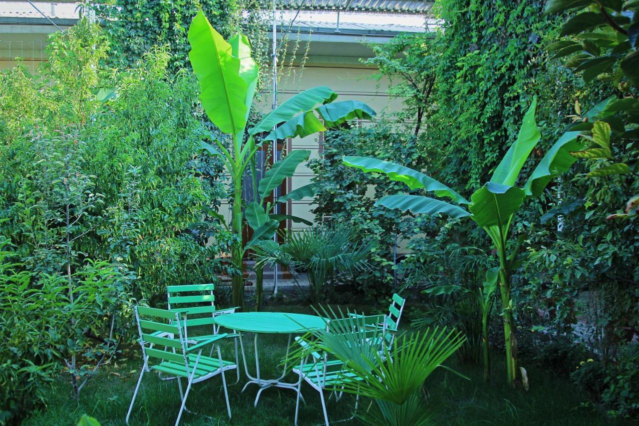 Evergreen Guesthouse Marghilon Exterior foto