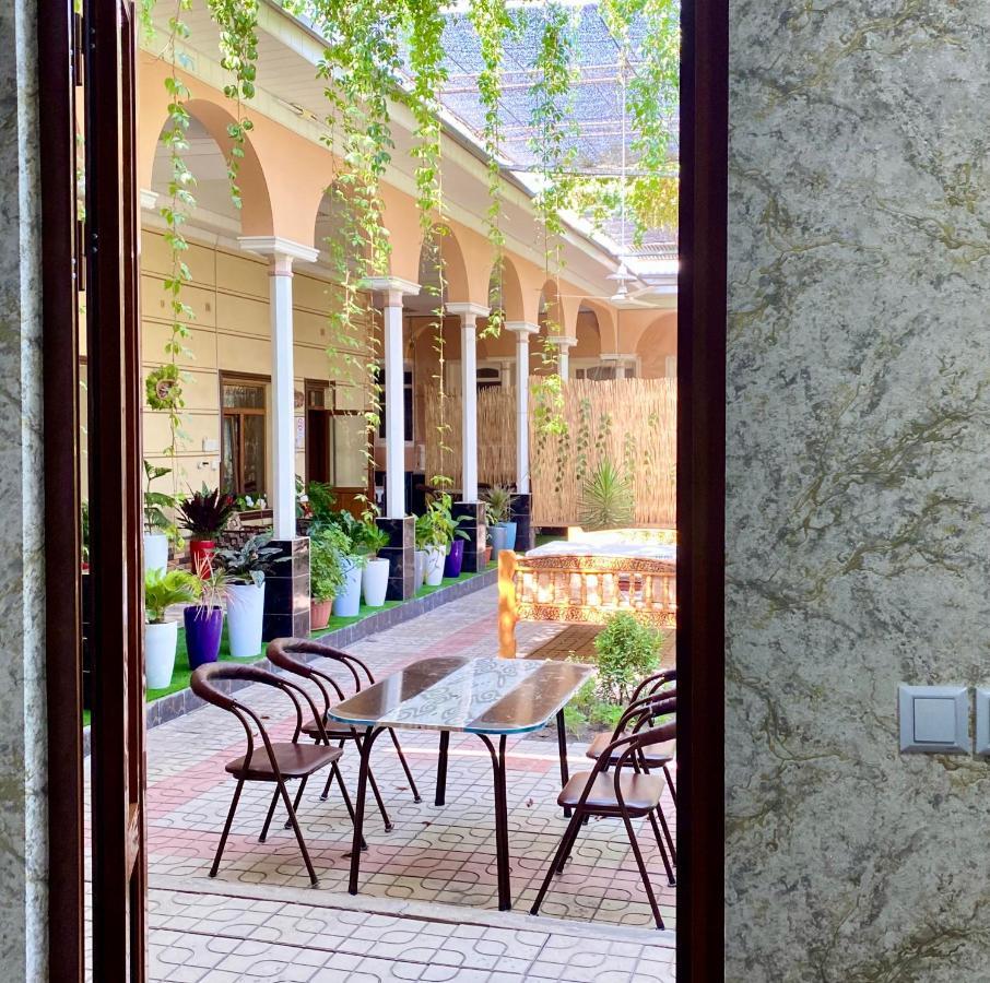Evergreen Guesthouse Marghilon Exterior foto